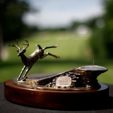 Trofej pro vítěze John Deere Classic (Foto: GettyImages)