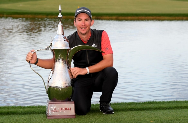 Momentka z finálového kola Omega Dubai Desert Classic, po kterém se radoval ze svého premiérového titulu na European Tour Australan Lucas Herbert (foto: GettyImages)