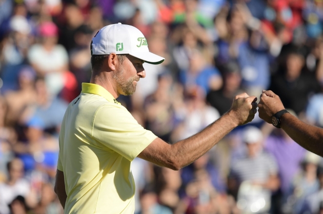 Momentka z finálového kola Waste Management Phoenix Open 2020, které až na první jamce play-off ovládl Webb Simpson (foto: GettyImages)