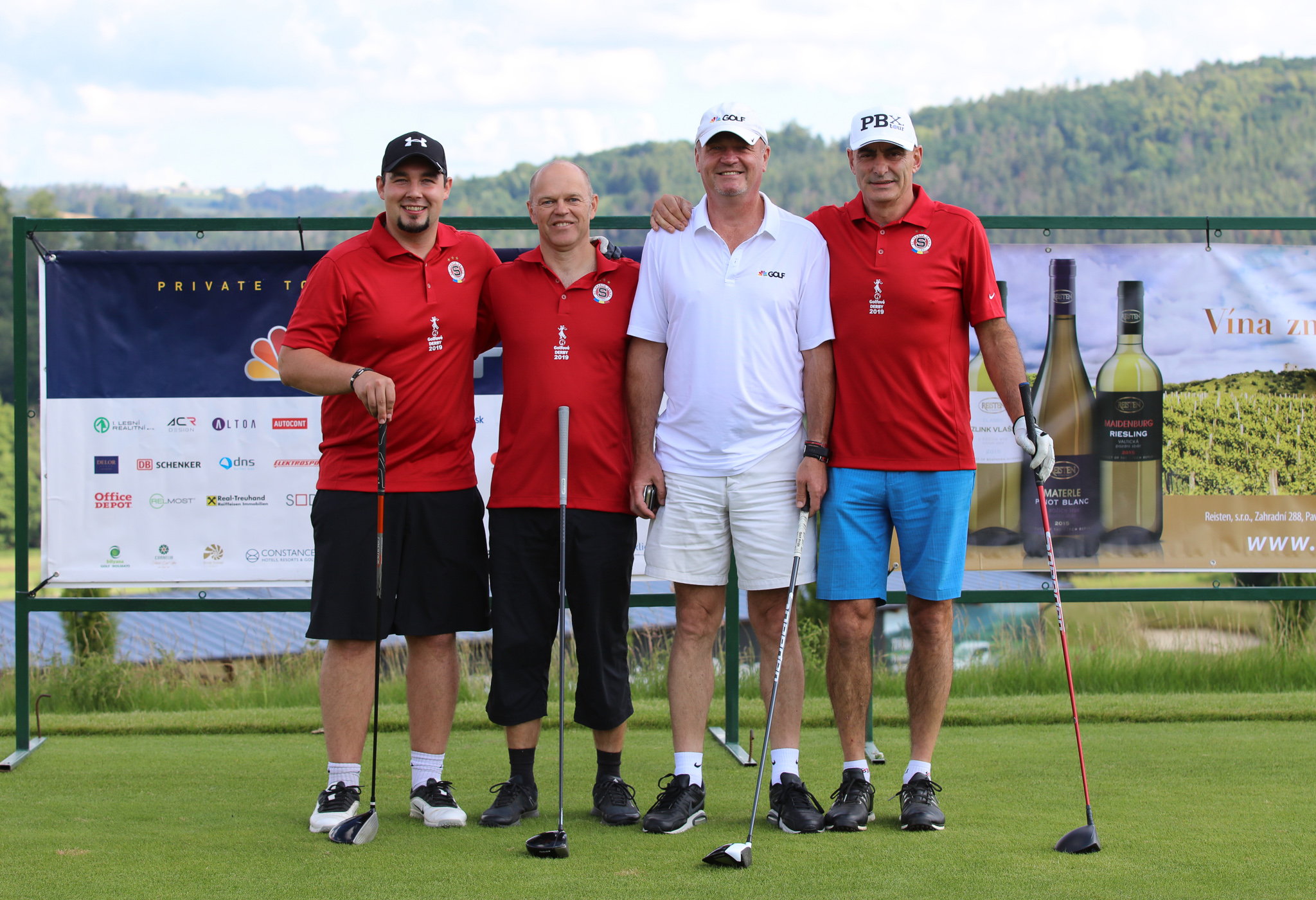 Druhá série Golf Channel Private Tour odstartovala na Kácově.