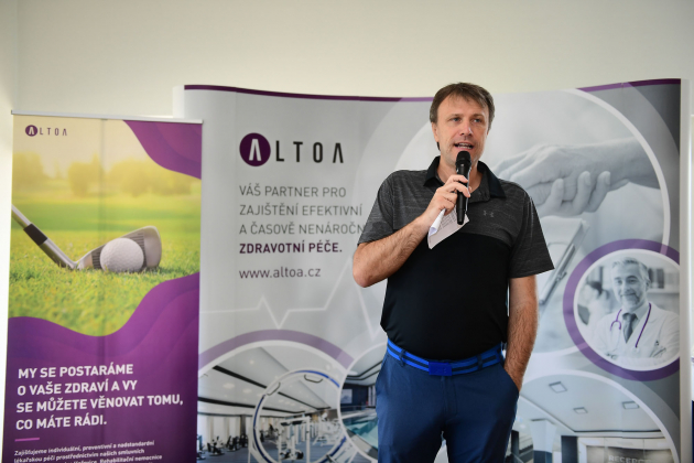 Business Tour odstartovala sezonu na Karlštejně.